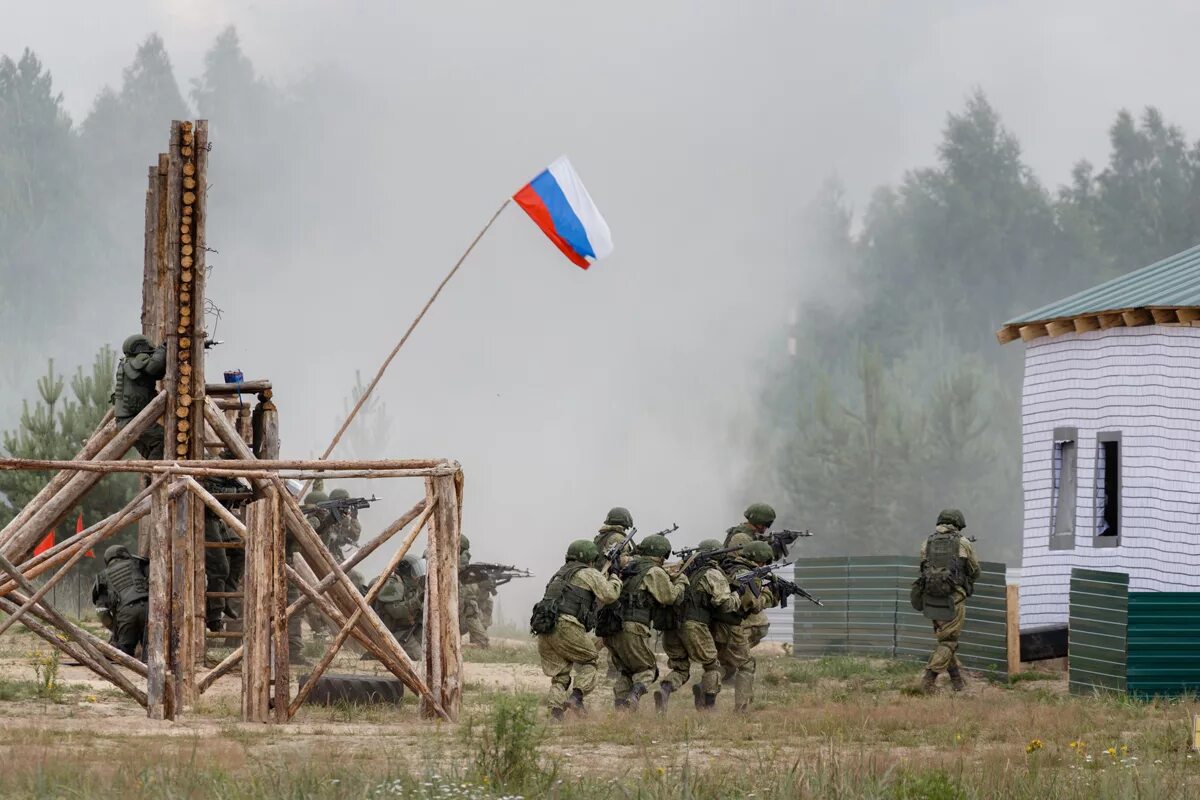 Полигоны вс рф. Оборона России. Военная оборона. Штаб на полигоне. Армия в обороне.