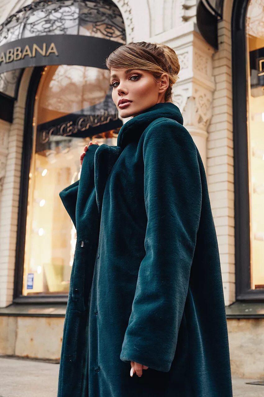 Вера якимова шубы. Шуба. Шубки из эко меха. Шуба дебора экомех. Шуба.