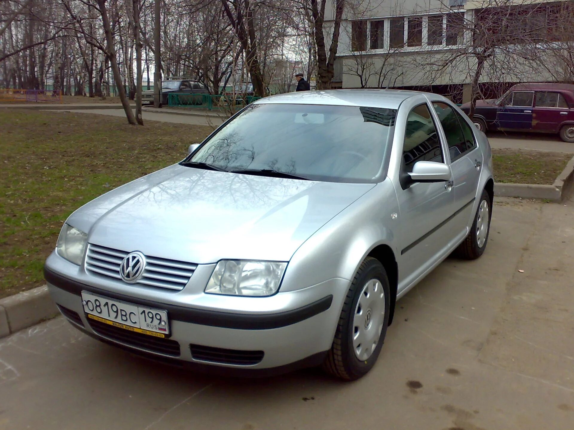 Бора 2001 года. Фольксваген Бора 1.6. Volkswagen Bora серебристая. Фольксваген Бора седан серебристый. Фольксваген Бора универсал серебристый.