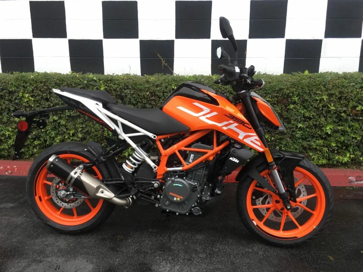 КТМ Дюк 390 2020. Duke 390 2020. KTM Duke 390 2016.