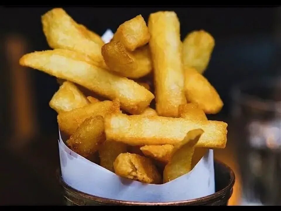 Чипс по английскому. Chips french fries разница. чипсы american fries. чипсы в англии.