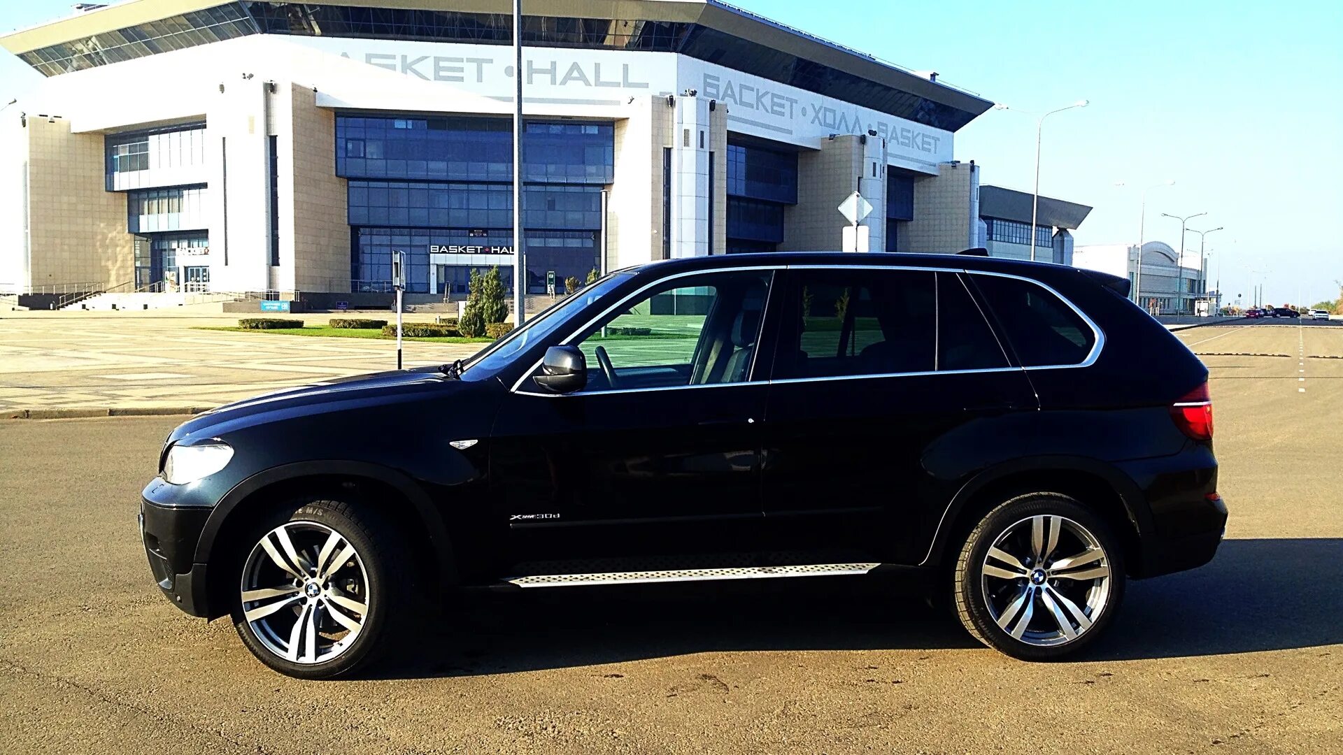 Bmw x5 r19. Bmw x5 r20. Bmw x5 e70 612 стиль. 468 стиль bmw x5 f15. Bmw e70 612 стиль.