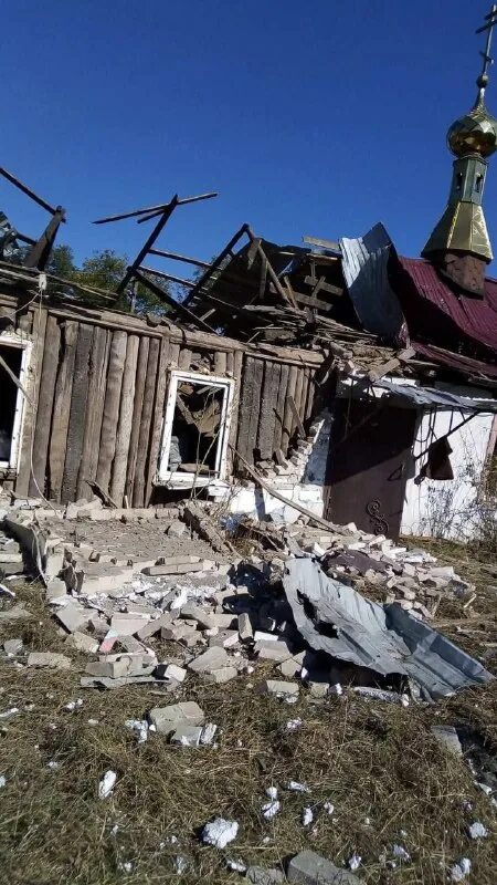 Поселок ласточкино донецкая область. Отель ласточкино гнездо крым. Ласточкино село донецкой. Село ласточкино днр. Ласточкино село донецкой.