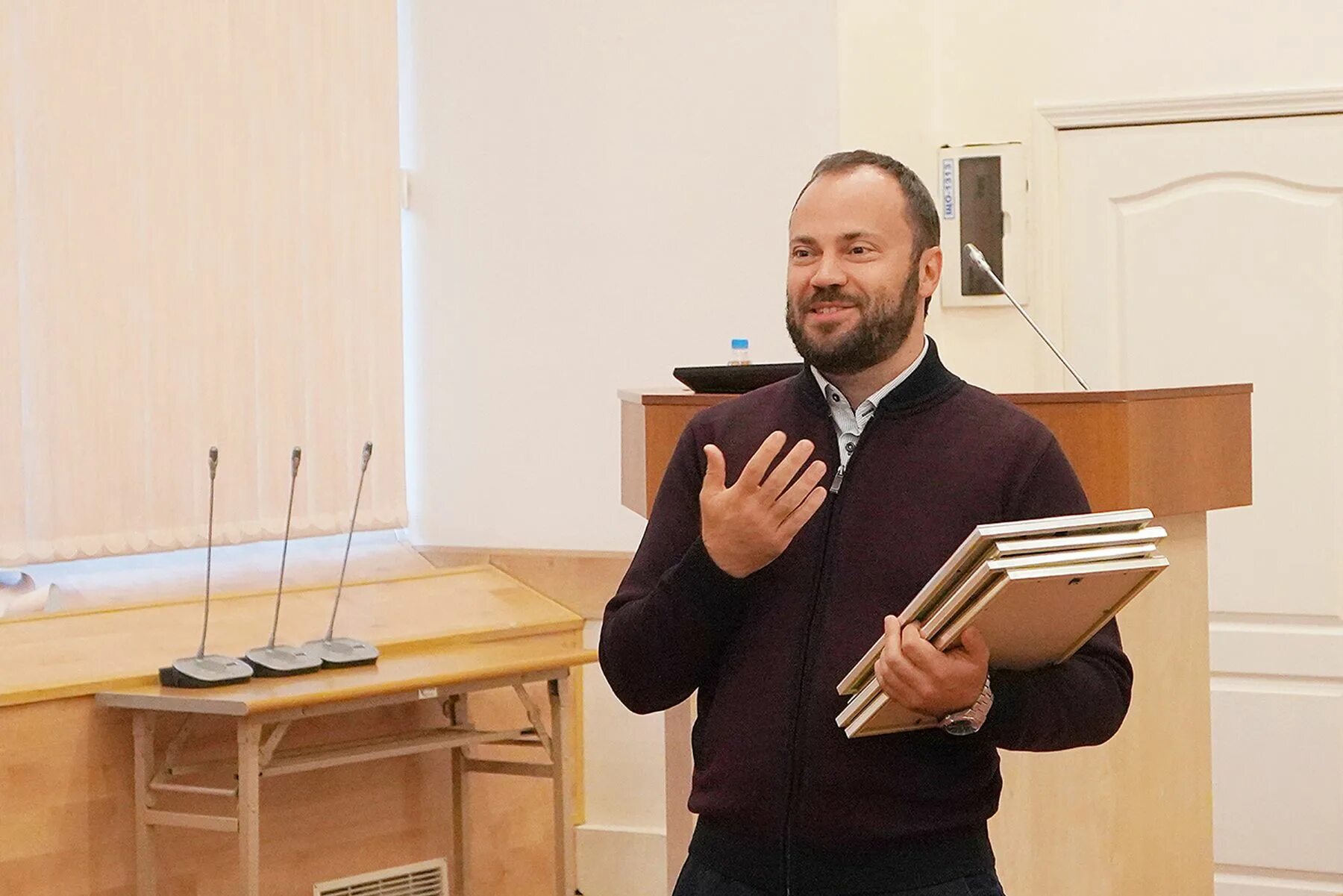 Ректор и проректор. Ректор и проректор. Ректор и проректор. Ректор проректор декан схема. Ректор и декан.