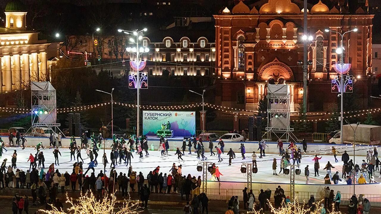 Каток в Заречье Тула. Где можно кататься на санках и коньках.