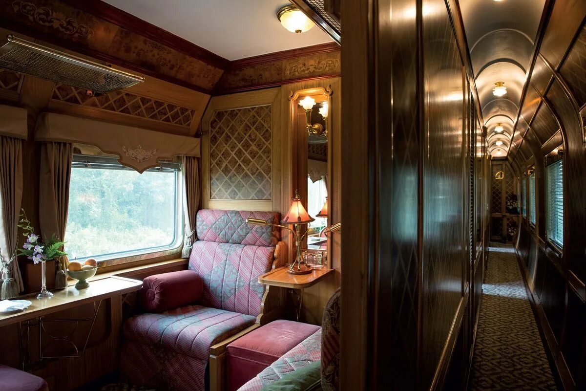 The Orient Express ("Восточный экспресс"). Orient Express Belmond. Поезд Eastern & oriental Express. Ориент экспресс купе. Большой железнодорожный вагон