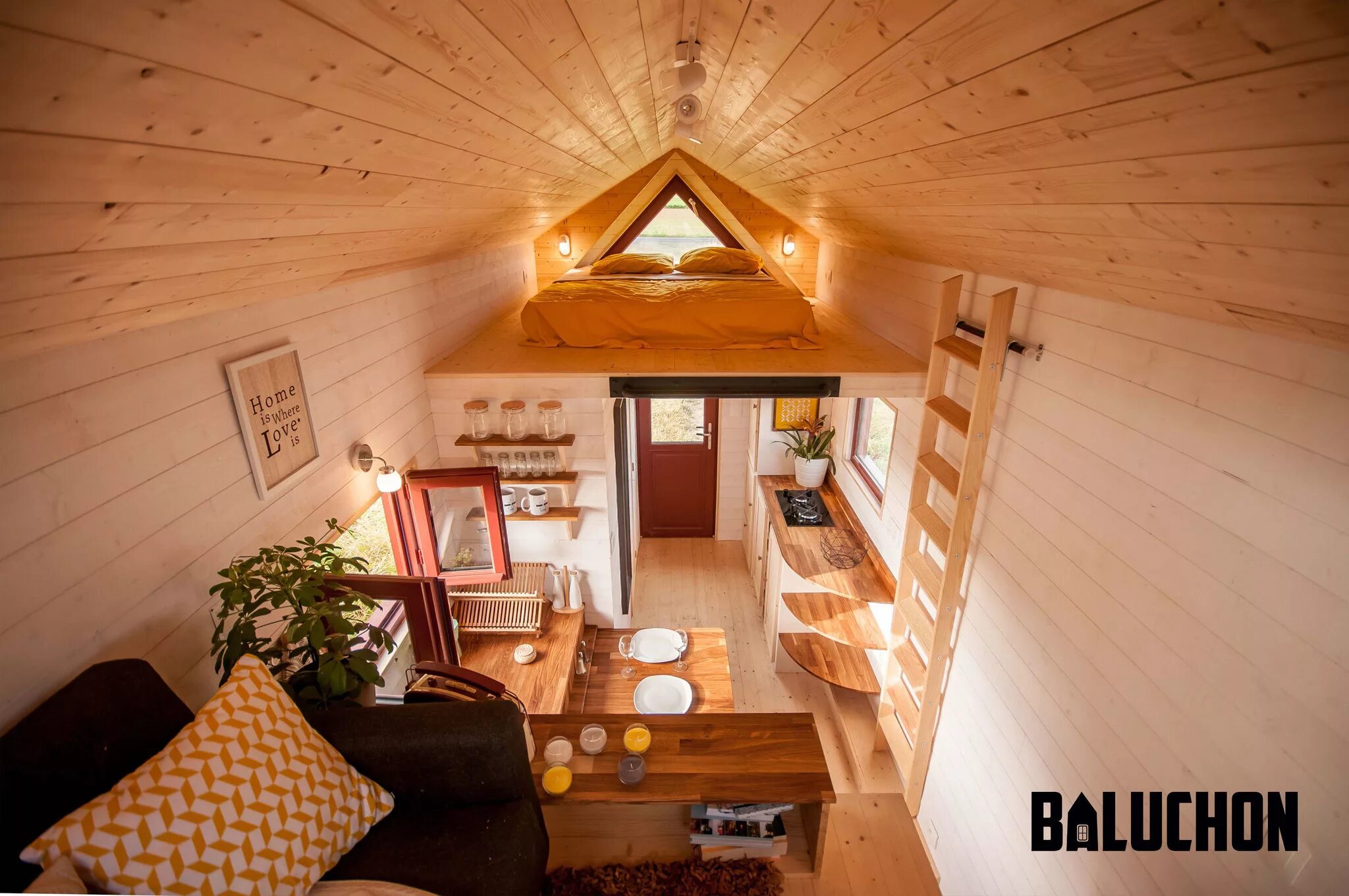 Дом 6 кв метров. Тини хаус 20кв метров. тини хаус 30 кв. tiny house 2 на 4 метра. тини хаус 6 на 4.