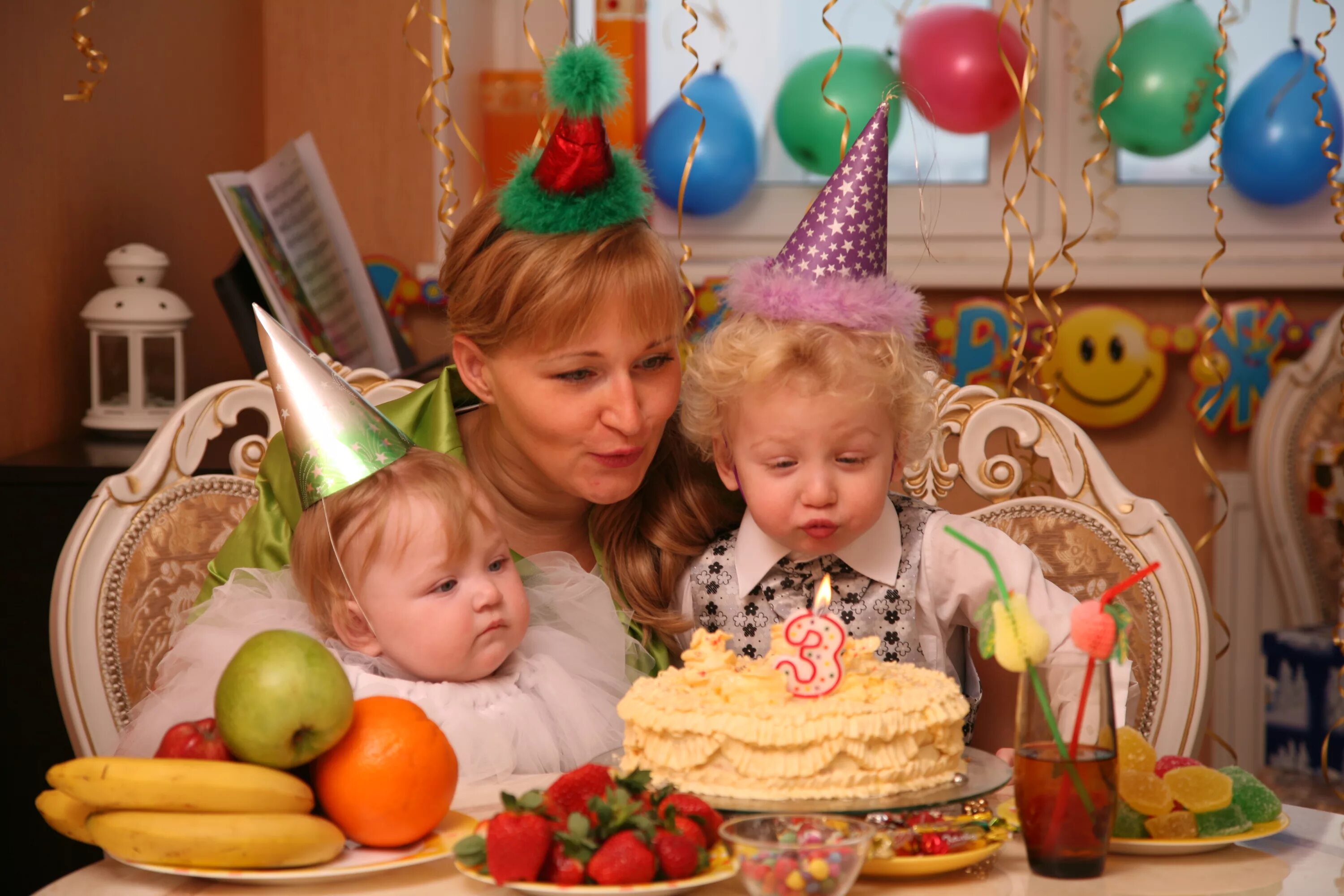 Как отметить день рождения 3 года. Празднование дня рождения 3 года. праздник ребенку на 3 года. праздник для ребенка 3 года день рождения. празднование дня рождения ребенка 4 года девочке.