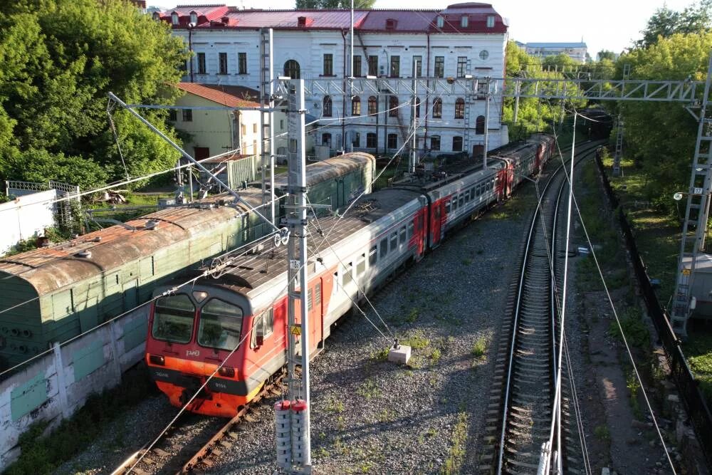 Пермь 1 поезда. Перегон Пермь 1 Пермь 2. Электричка Пермь. Станция Пермь 2. Железные дороги Пермь.