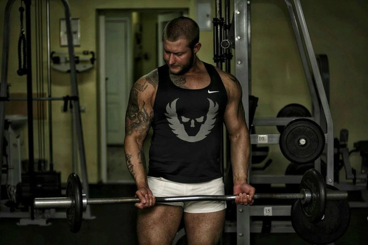 Дэвид бернардо бодибилдер. Где атлет. Натуральный бодибилдер. Скульптура. Натуральный бодибилдинг.