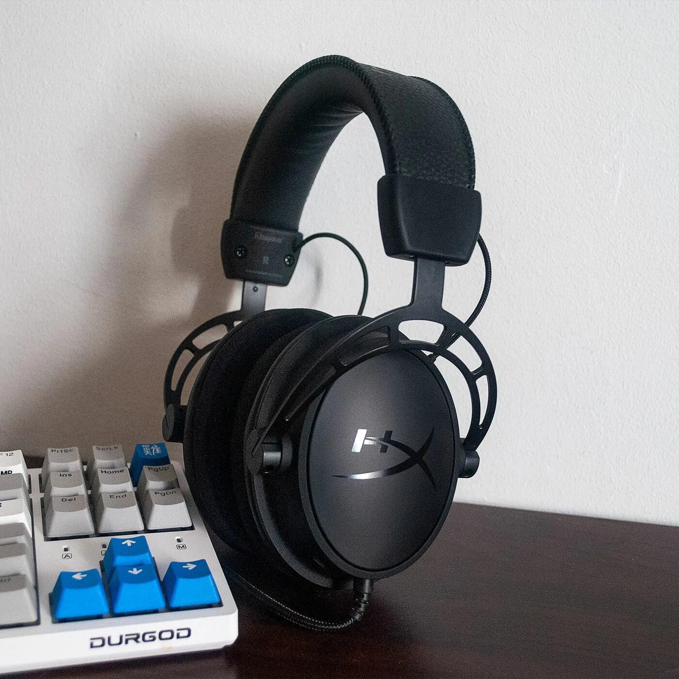 Hx hsca rd cloud alpha. Hyperx cloud alpha s. hyperx cloud alpha s black. hyperx cloud alpha s (черный). hyperx alpha s blackout.