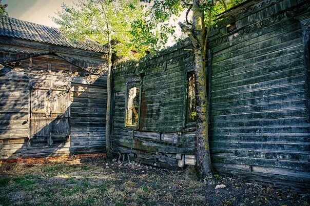 Почему в село любец приехали реставраторы. Село Любец Трубчевского района. Любец Церковь Трубчевский район. Деревня ГУРЫ Брянская область Трубчевский район. Водяная мельница в селе Чижовка Трубчевского района Брянской области.