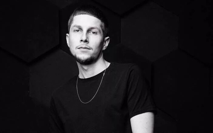 Тони тоните я хотел. Tony tonite фото. Тони тоните песни. Я хотел бы знать tony tonite. Кравц, tony tonite.