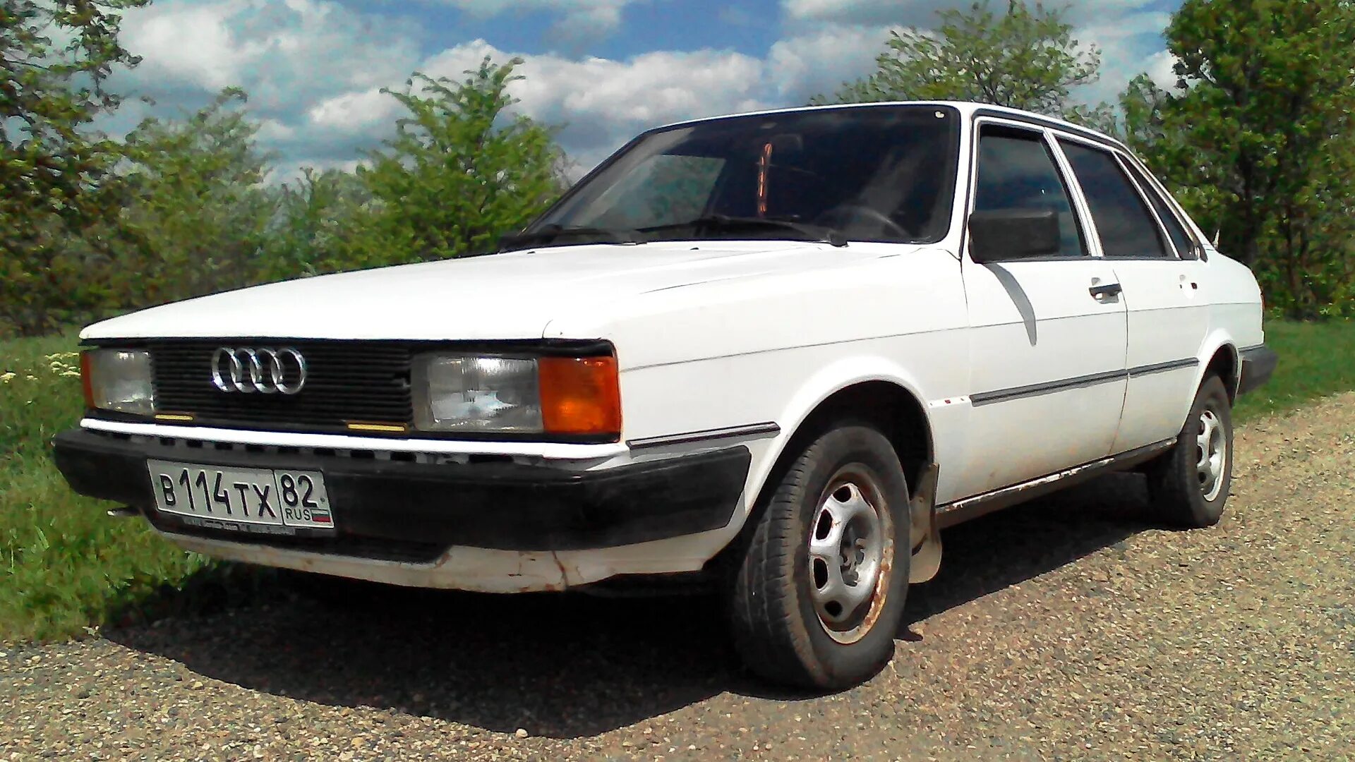 Купить ауди 80 80 года. Audi 80 b2 1978. Audi 80 b2 White. Ауди 80 1982. Audi a80 1982.