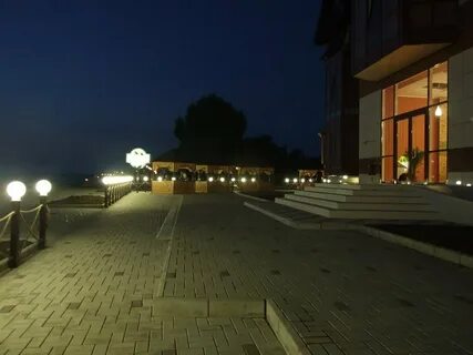 Приморско ахтарск ночью