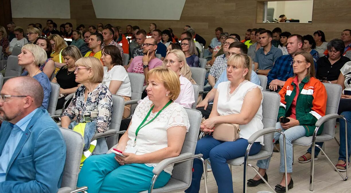 Тв программа усть илимск на сегодня. Сергей мальченко усть-илимск. психиатр усть-илимск. группа илим охрана труда усть-илимск коллектив фото 2025 года. усть илимск гура василий васильевич.