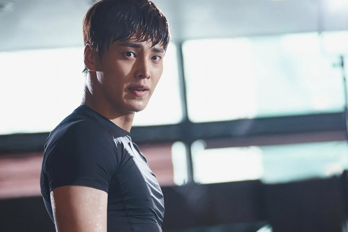 Чон ТЭ Хван. Lee Tae Hwan дорама. Пак Чон Хван актер. Тхэ Джун Кан.