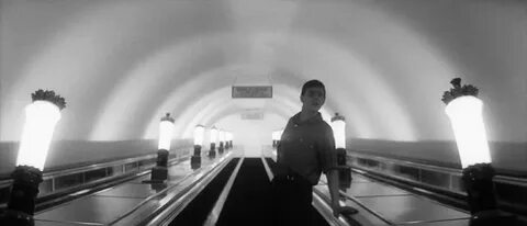 Горах она в москве песня