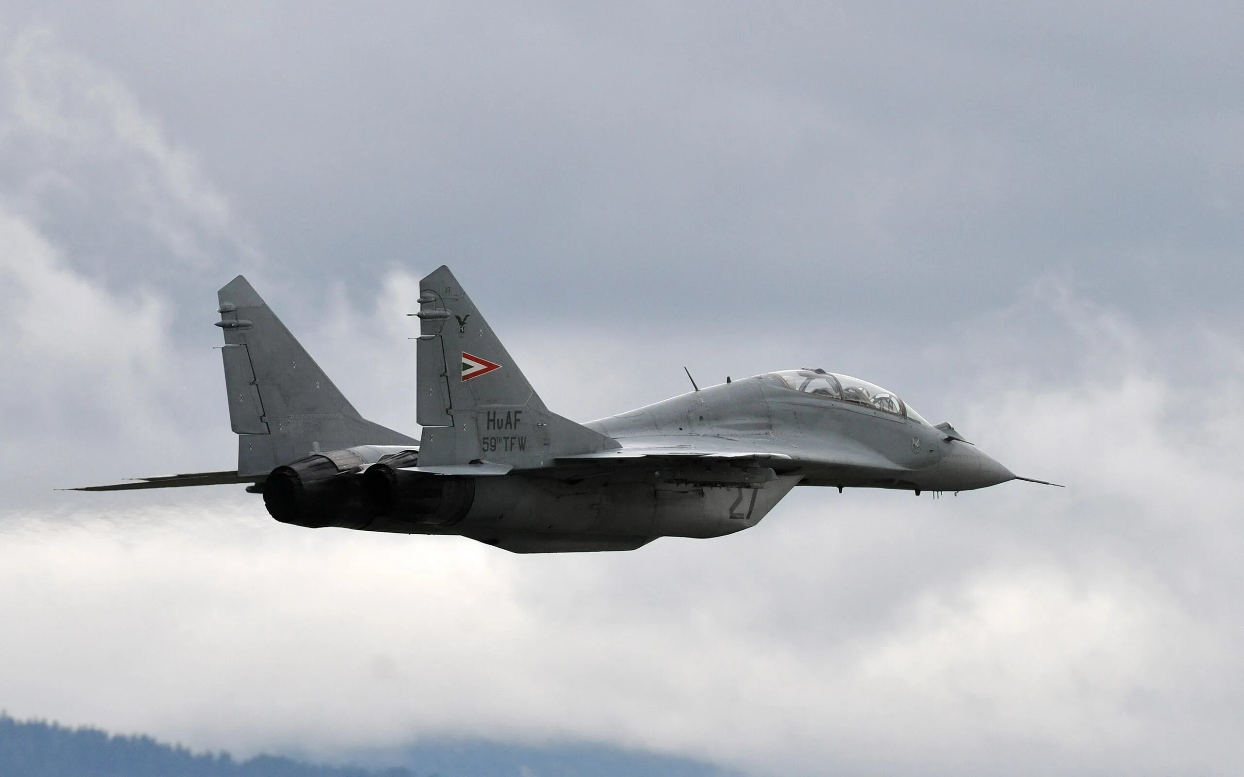 Миг 35. Миг-29. Многоцелевой истребитель миг-35. Mikoyan mig-35 микоян миг-35. Миг 29 стрижи.