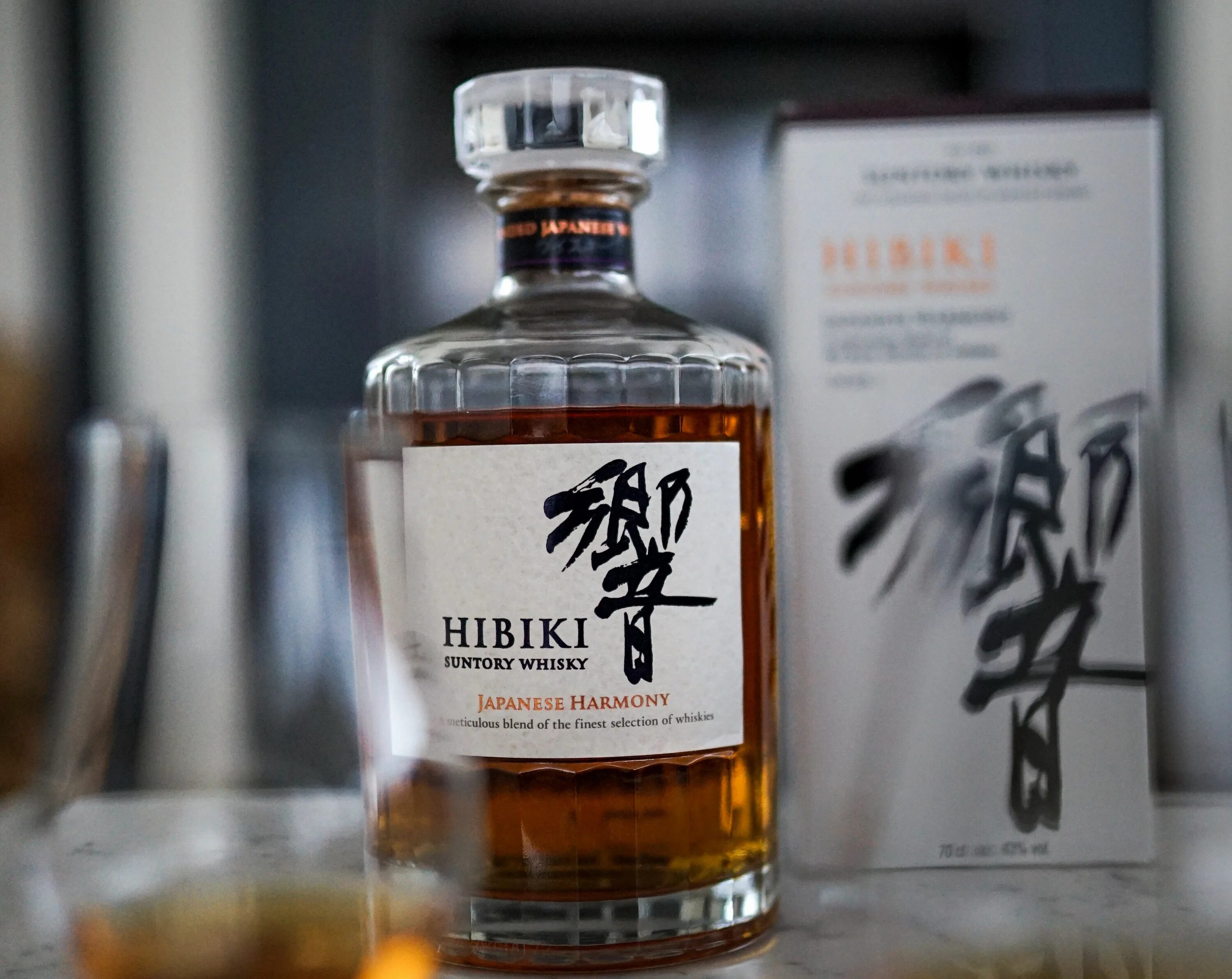 Hibiki 12. Японский виски hibiki 12. Японский виски сантори. Hibiki 21. Японский виски хибики.