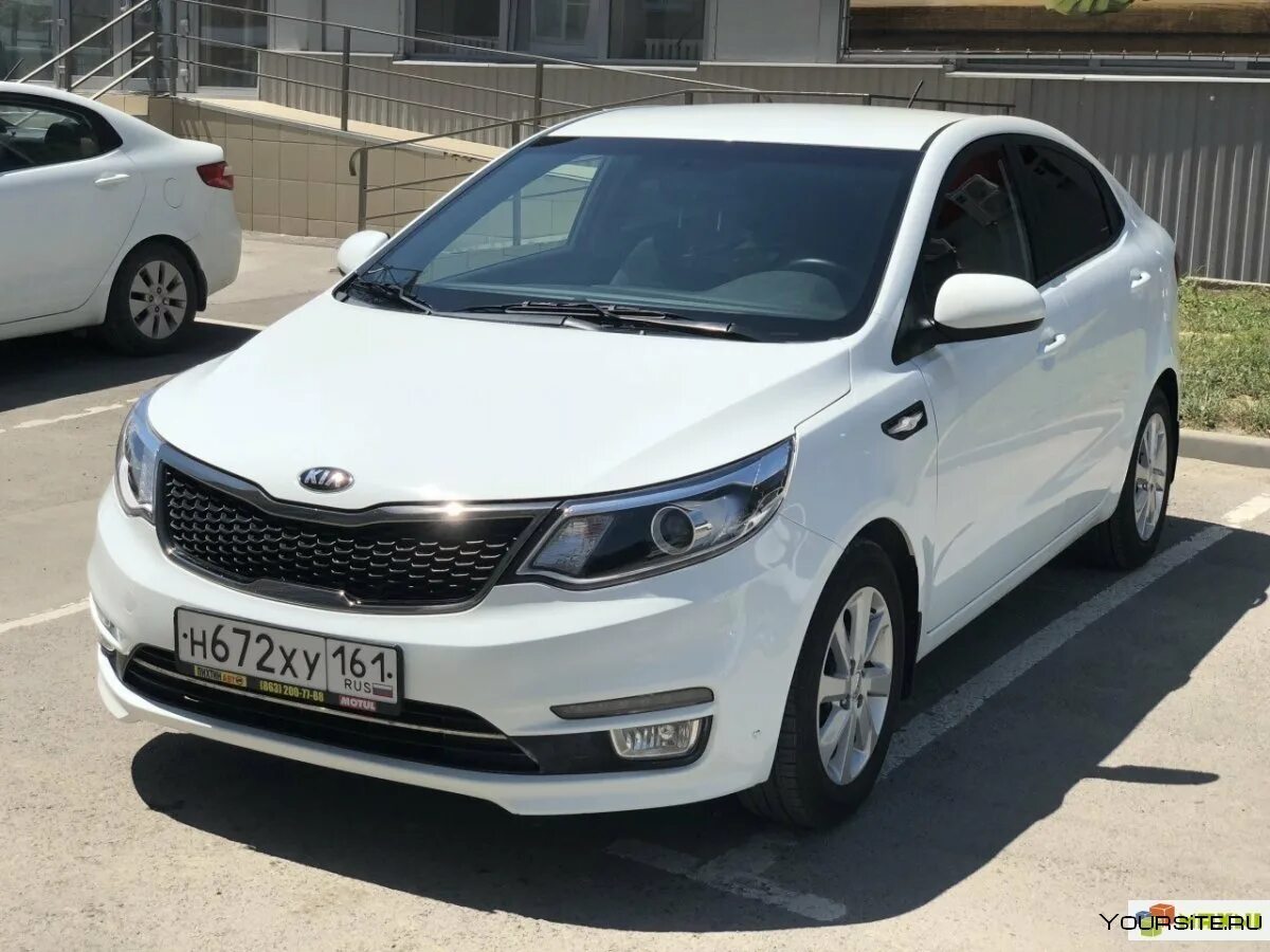 Kia Rio 218. Kia Rio 22. Киа Рио 17г. Kia Rio 2016. Куплю киа на авито б у