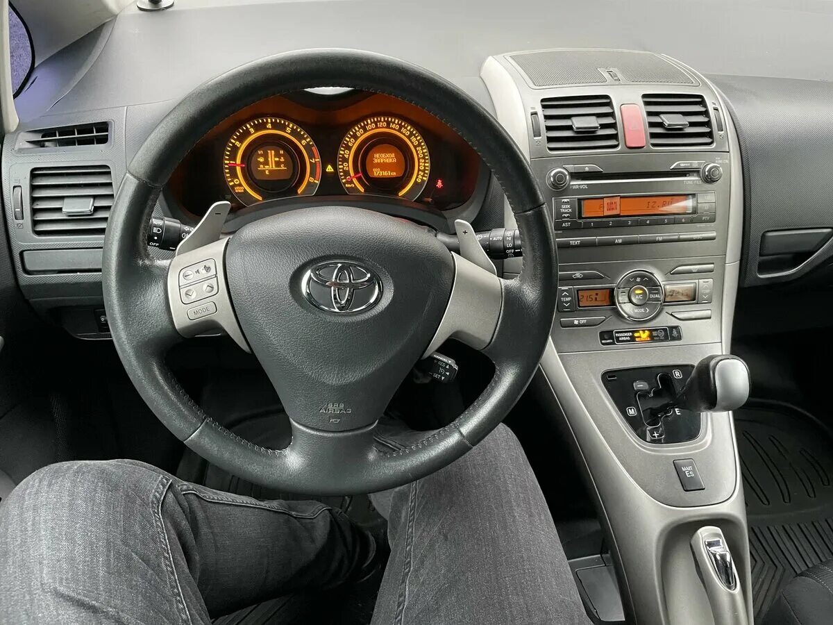 Toyota auris 1.6