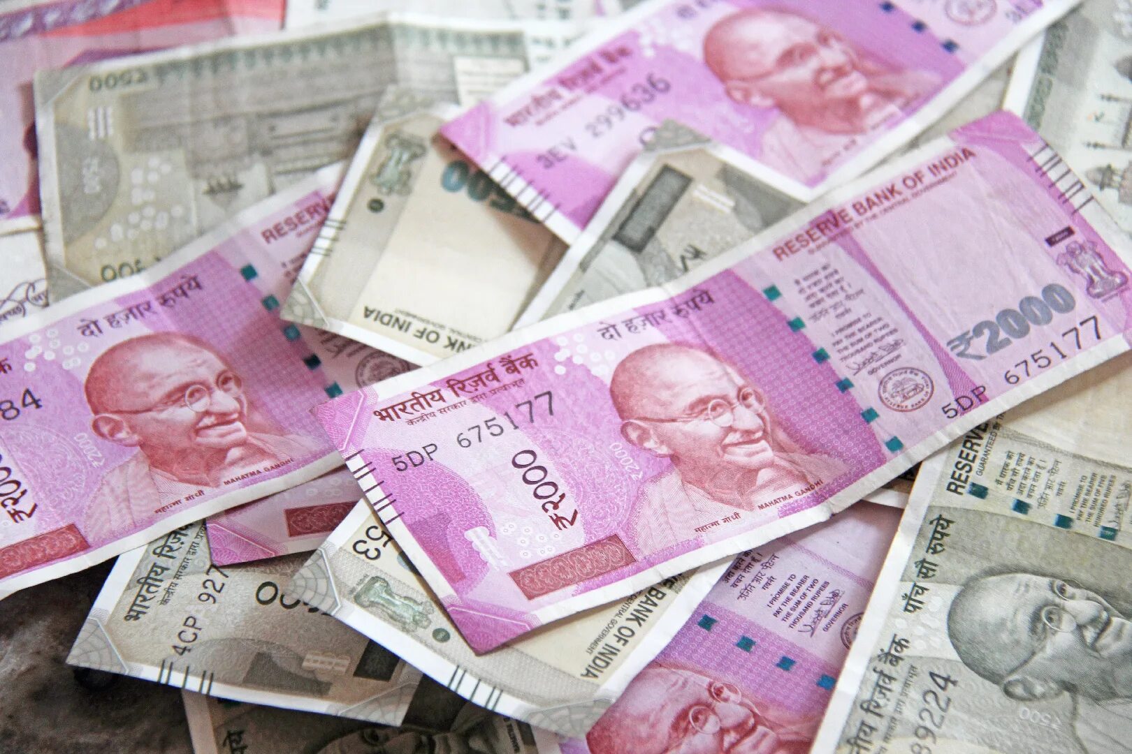 Конвертация рупии. Деньги Индии. Валюта Индии. Деньги рупии. Индийская рупия.