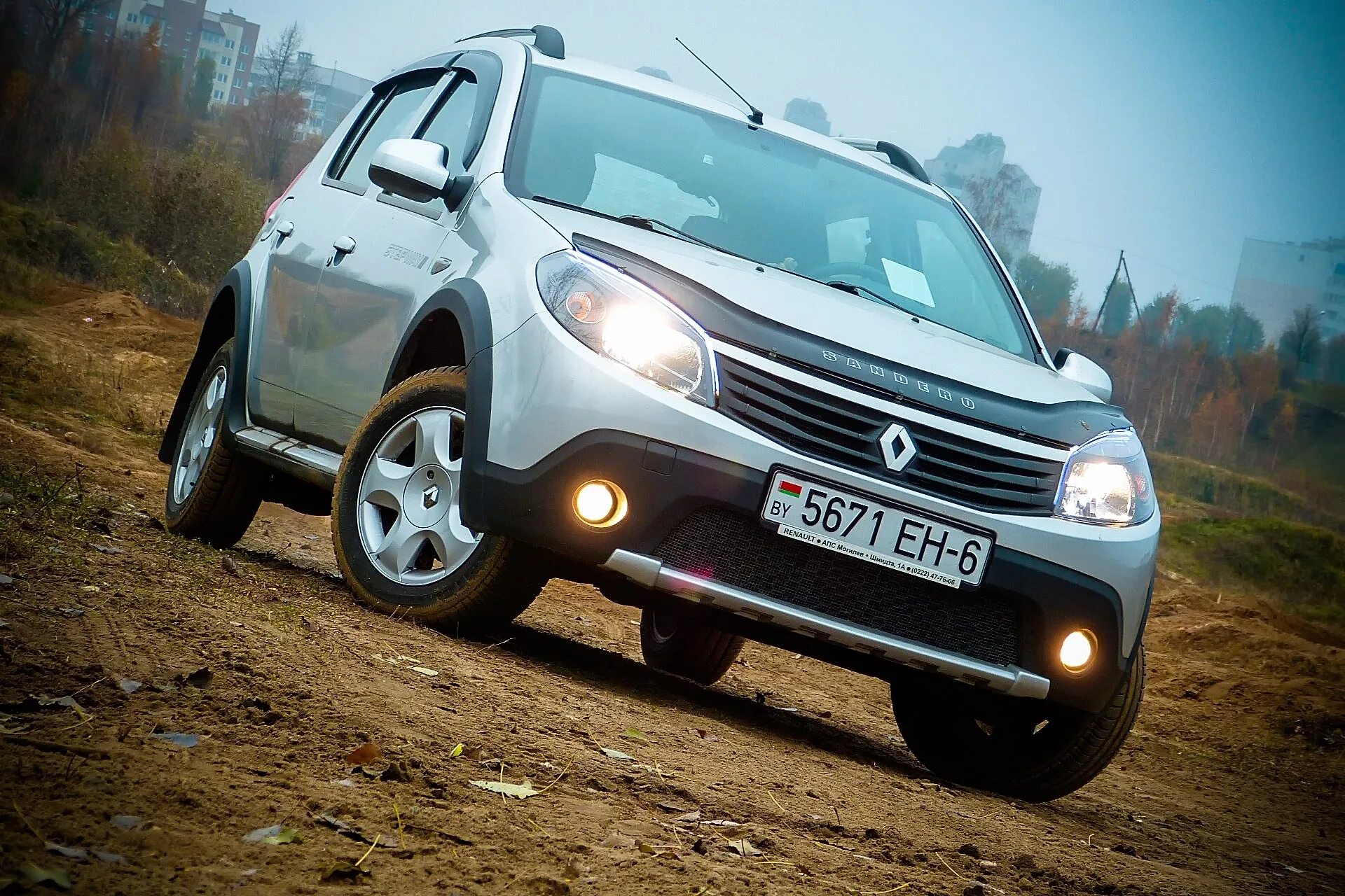 Stepway 1. Сандеро степвей 1. renault sandero stepway 1. sandero stepway 1 поколения. рено степвей 1 поколения.