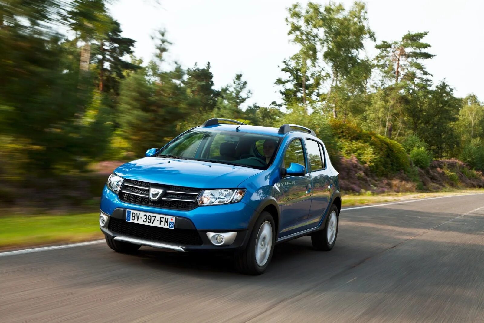 Sandero stepway 2012. Дача сандеро степвей. dacia porter stepway. сандеро степвей 2012. renault dacia 2012.