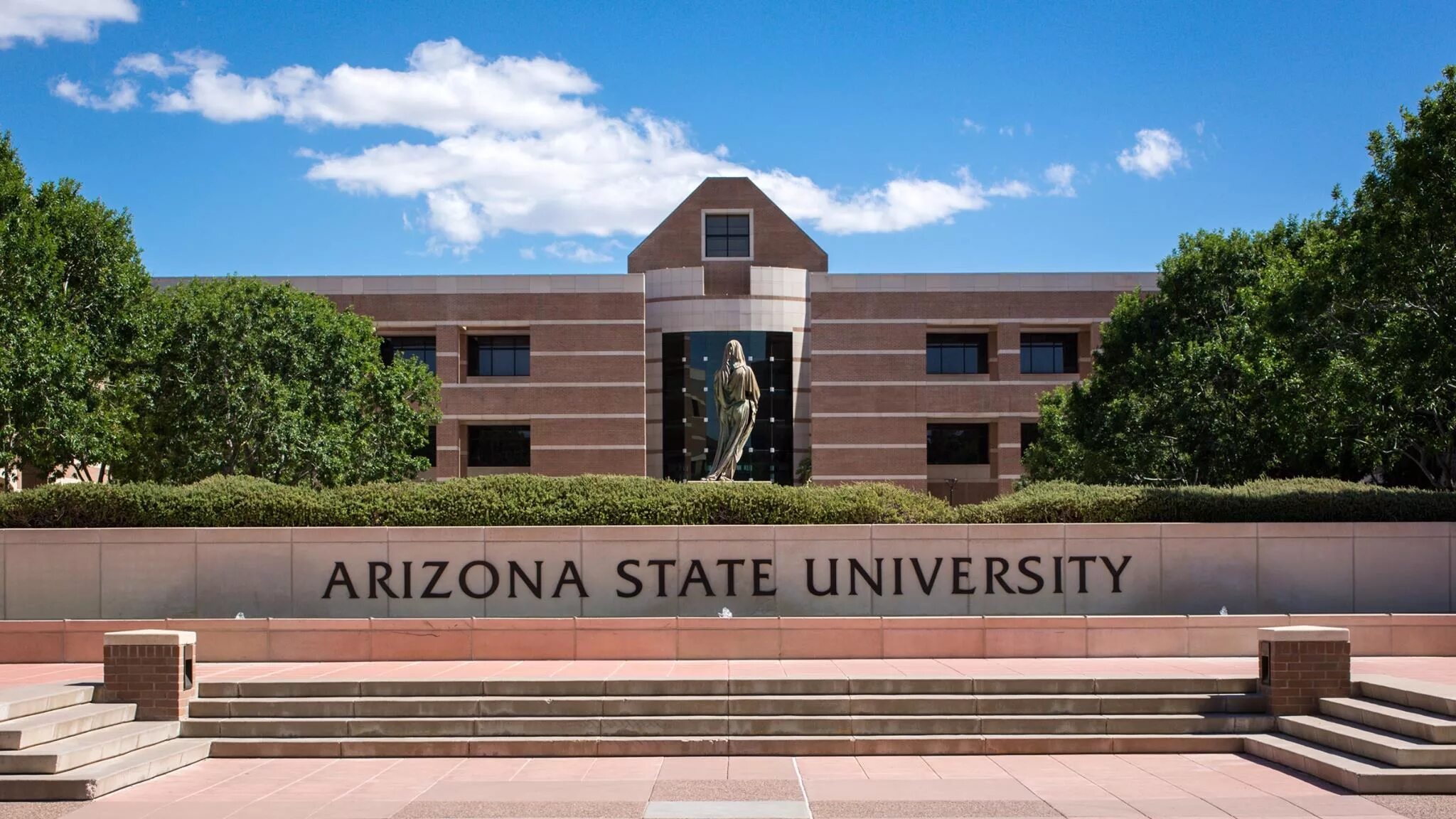 Www state ru. Университет штата Аризона. Университет Аризоны США. Кампус университет США Аризона. Университет штата Аризона кампусы.