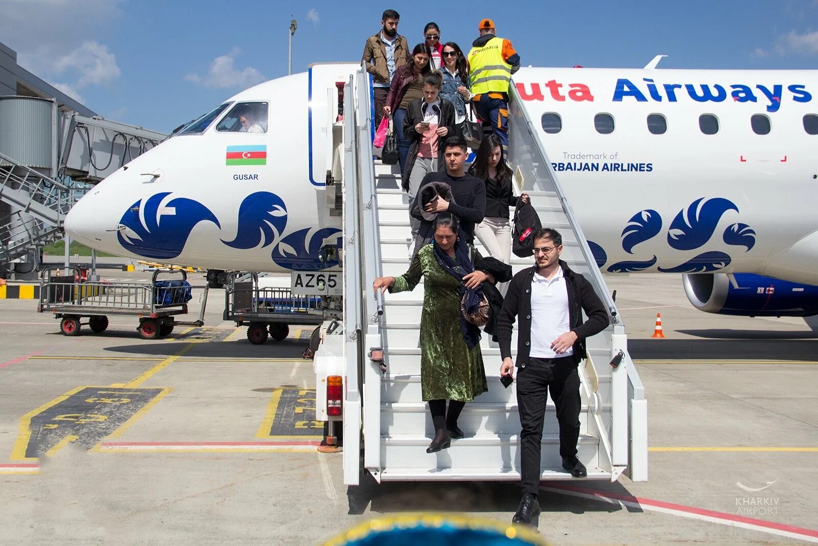 Азербайджан хава йоллары. Самолет баку. Самолет azal. На сегодня самолет баку. Самолет азербайджан москва.
