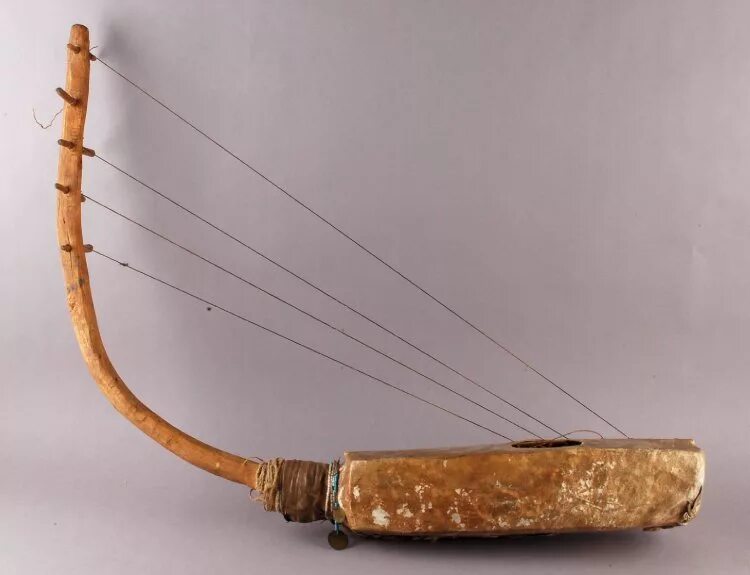 Первые в мире музыкальные инструменты