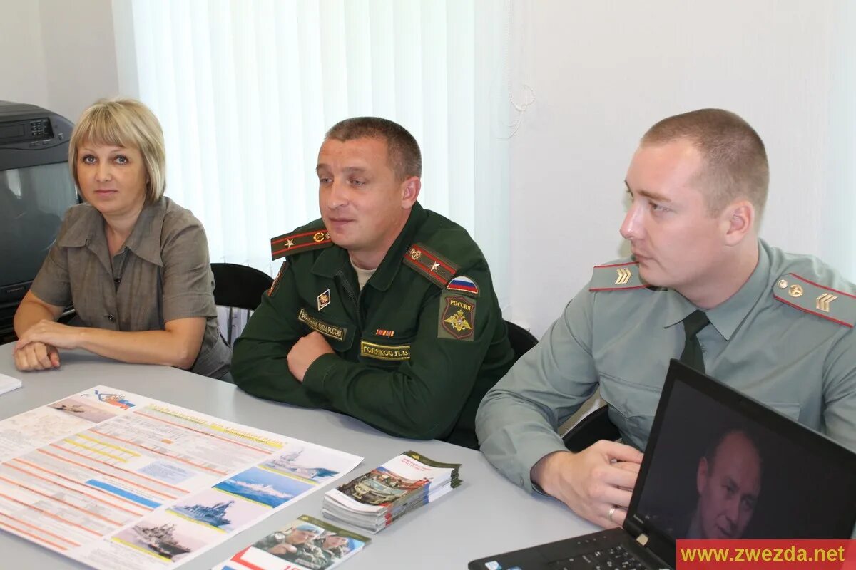 отбор на контракт. военнослужащие контрактники. военная служба по контракту. военные по контракту. 336 бригада морской пехоты калининград.