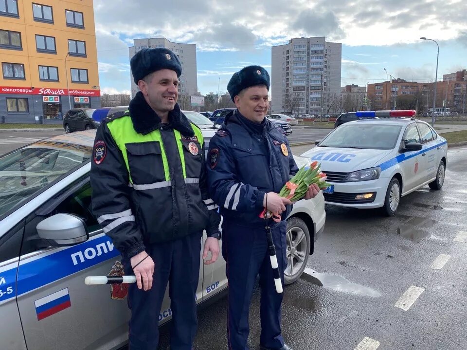 Сайт гибдд ленинградской области. Бондаренко ГИБДД Сосновый Бор. ДПС Сосновый Бор. Бондаренко Сосновый Бор инспектор. Начальник ГАИ Сосновый Бор Ленинградская область.