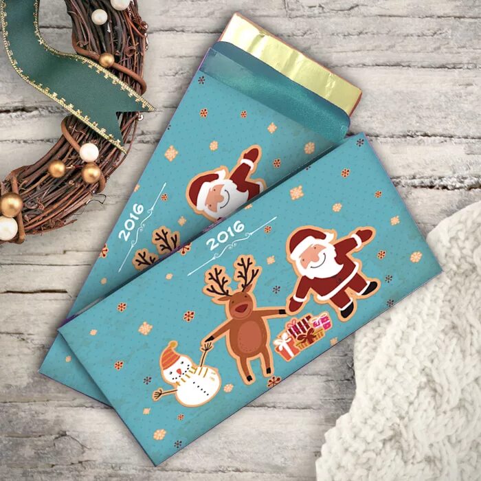 Оформление шоколадки на новый год. Украсить шоколад к новому году. Красивая упаковка шоколада на новый год. Упаковка шоколадки на новый год. Идеи для упаковки шоколада.