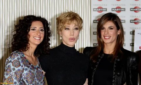 Elisabetta Canalis A Natale mi sposo Photocall Milan Nov - Photo 1376625 3...