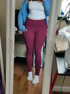 Tayt kiygan yigitlarning fotosuratlari