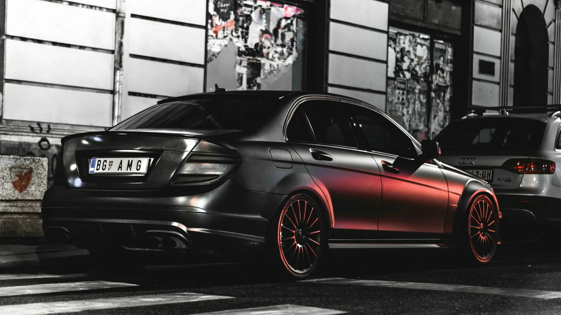 Пацанский пк. Mercedes-Benz c63 AMG Булкин. Mercedes w204 Brabus. C63 AMG w204 Brabus. Mercedes c63 AMG на рабочий стол.