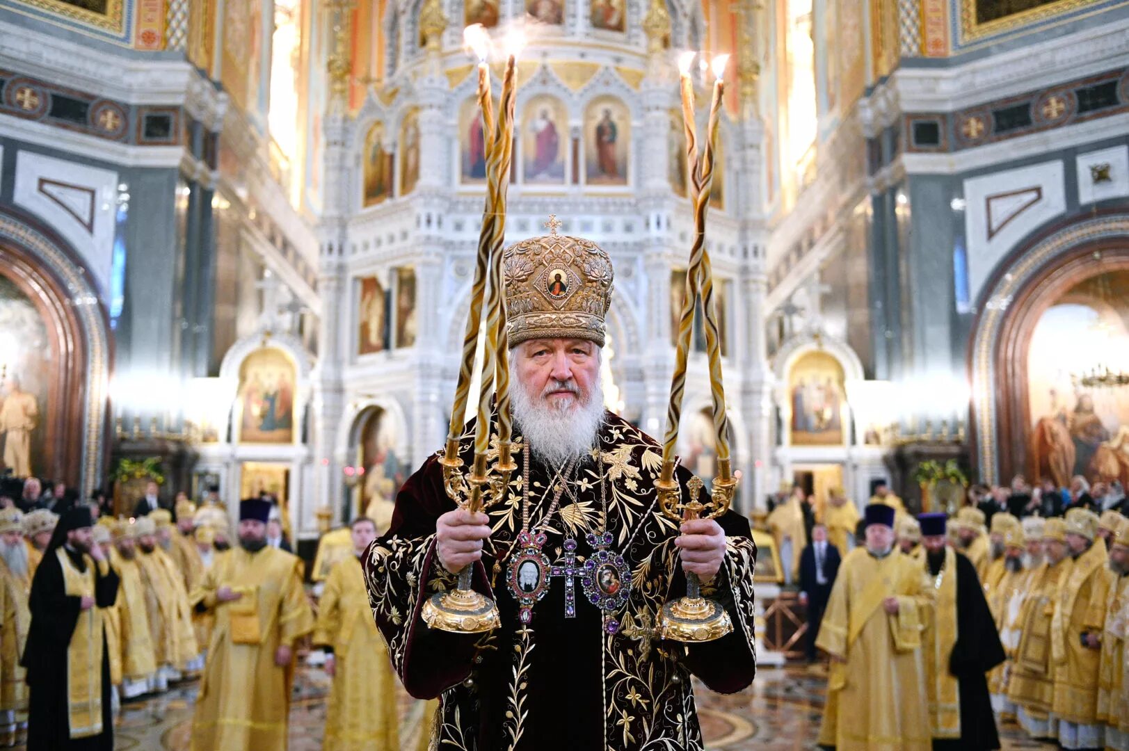 В какой церкви был патриарх. Патриарх кирилл 1995г. В какой церкви был патриарх. Патриарх кирилл великий пост. Патриарх иерусалимский феофил.