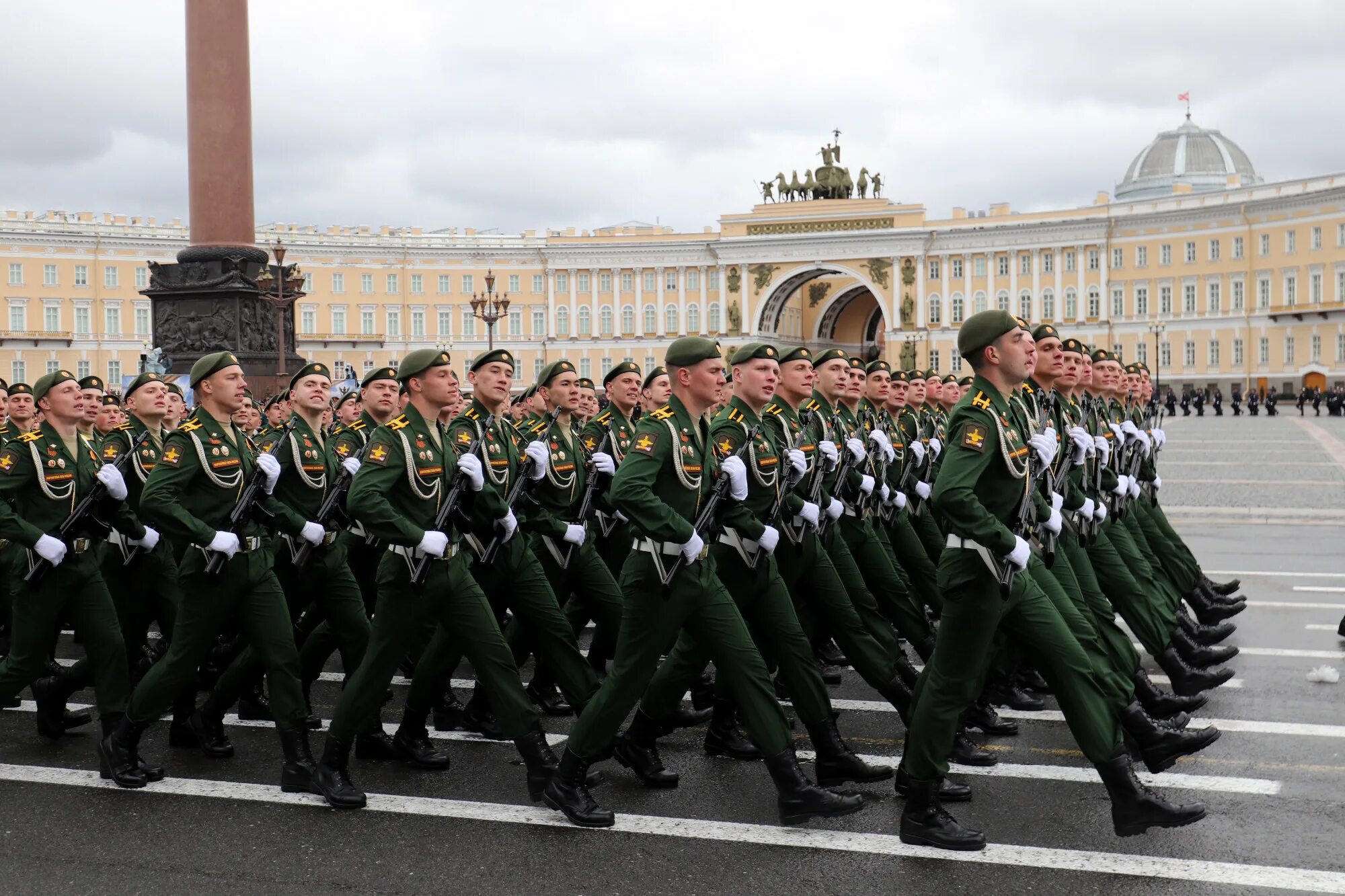 Участие в параде 9 мая. Парад Победы на Дворцовой площади 2021. Репетиция парада в Питере 2021. Парад Победы СПБ 2021. Парад на 9 мая СПБ на Дворцовой площади.