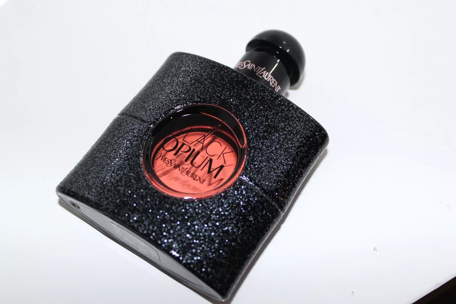 Opium от Yves Saint Laurent Black Opium. YSL Black Opium Eau de Parfum. Блэк опиум 1972. Женские Black Opium от Yves Saint Lauren.