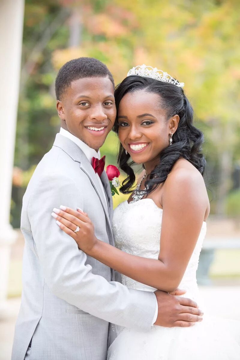 Black couple wedding. Does she married. Does she married. Black couple wedding. Картинка get married.