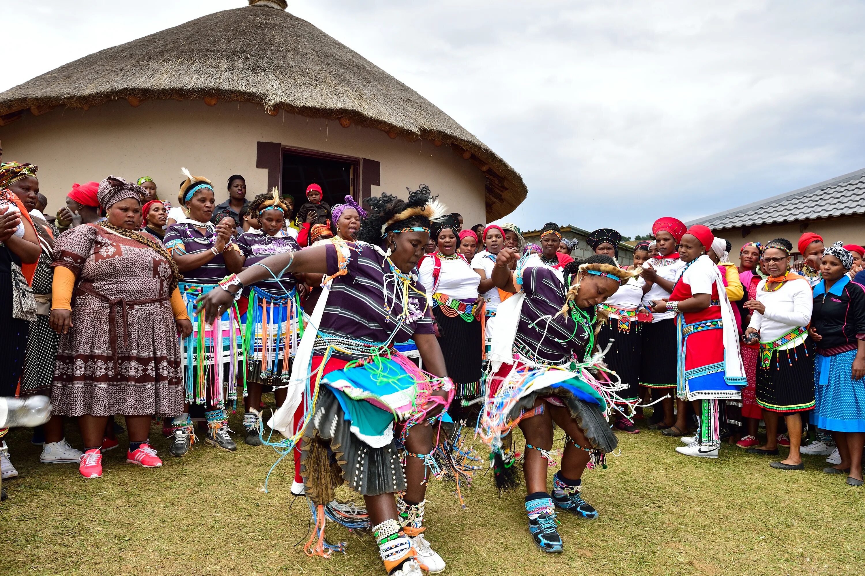 Zulu tribe. Квазулу-Наталь. Квазулу-Натал ЮАР. Квазулу Наталь провинция. Зулу-Квазулу территория.