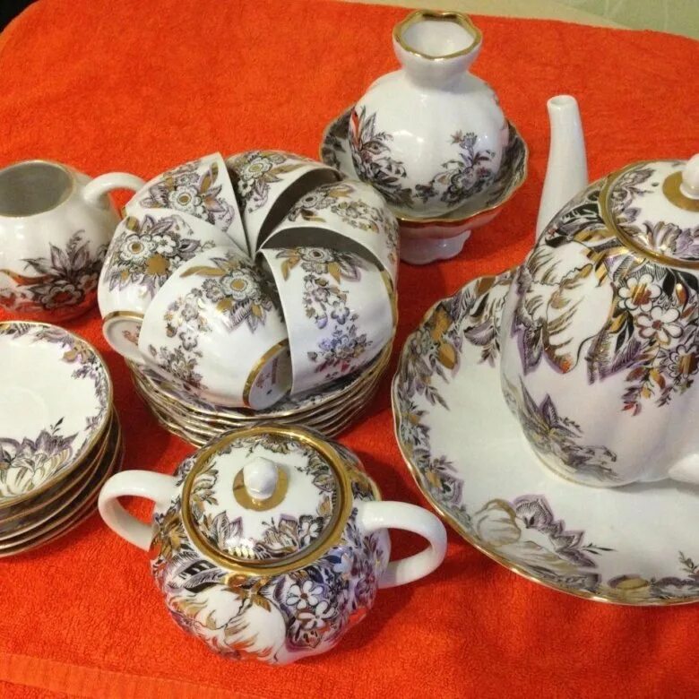 Авито санкт петербург посуда. Royal wessex porcelain кофейный сервиз. Авито санкт петербург посуда. Лфз чайный сервиз ссср жемчужный. Супница фарфор.