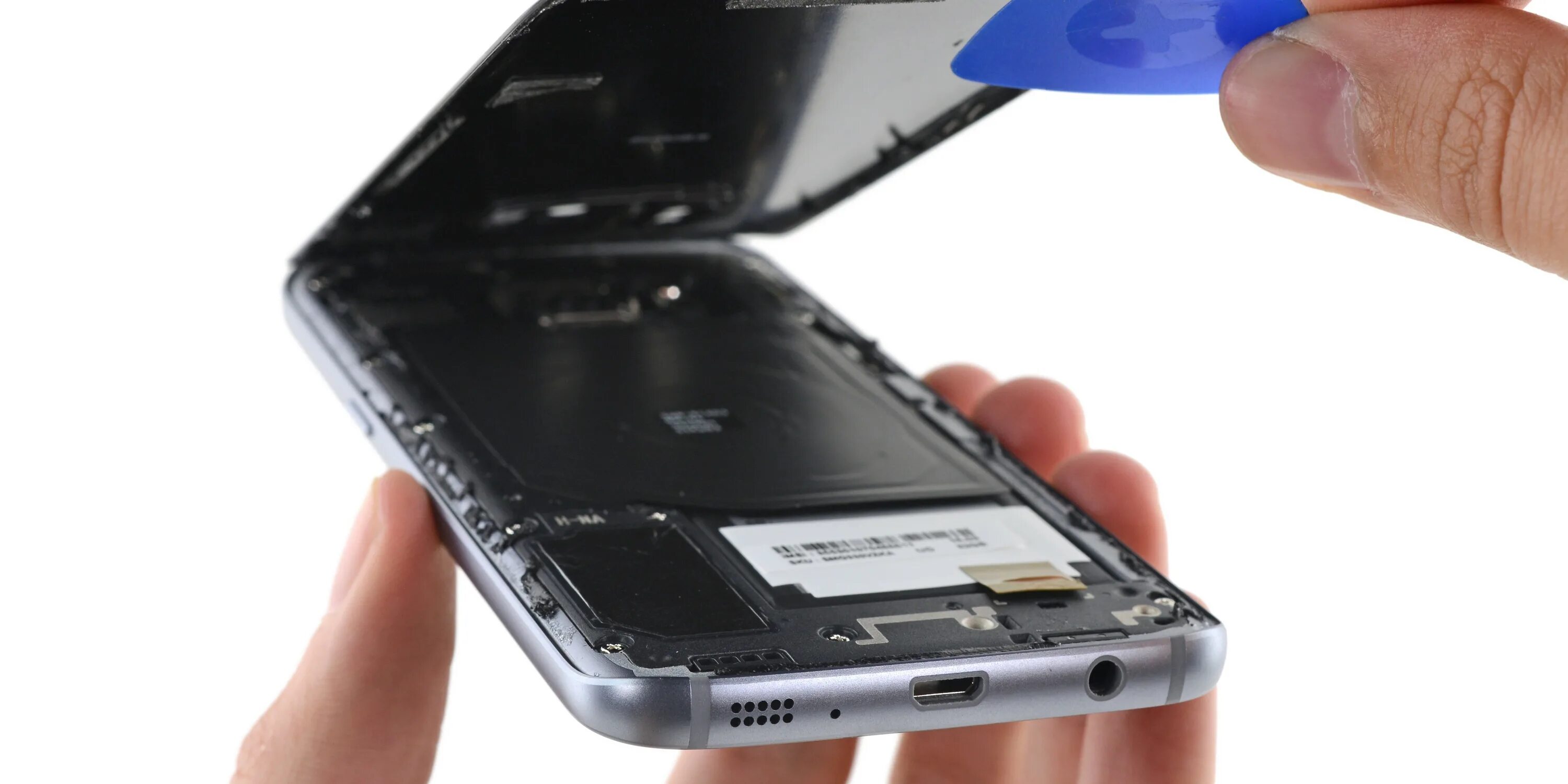 Как снять заднюю крышку samsung. Galaxy s7 без крышки. samsung s7 teardown. вскрытие самсунг гэлэкси 7. снимание задней крышки смартфона.