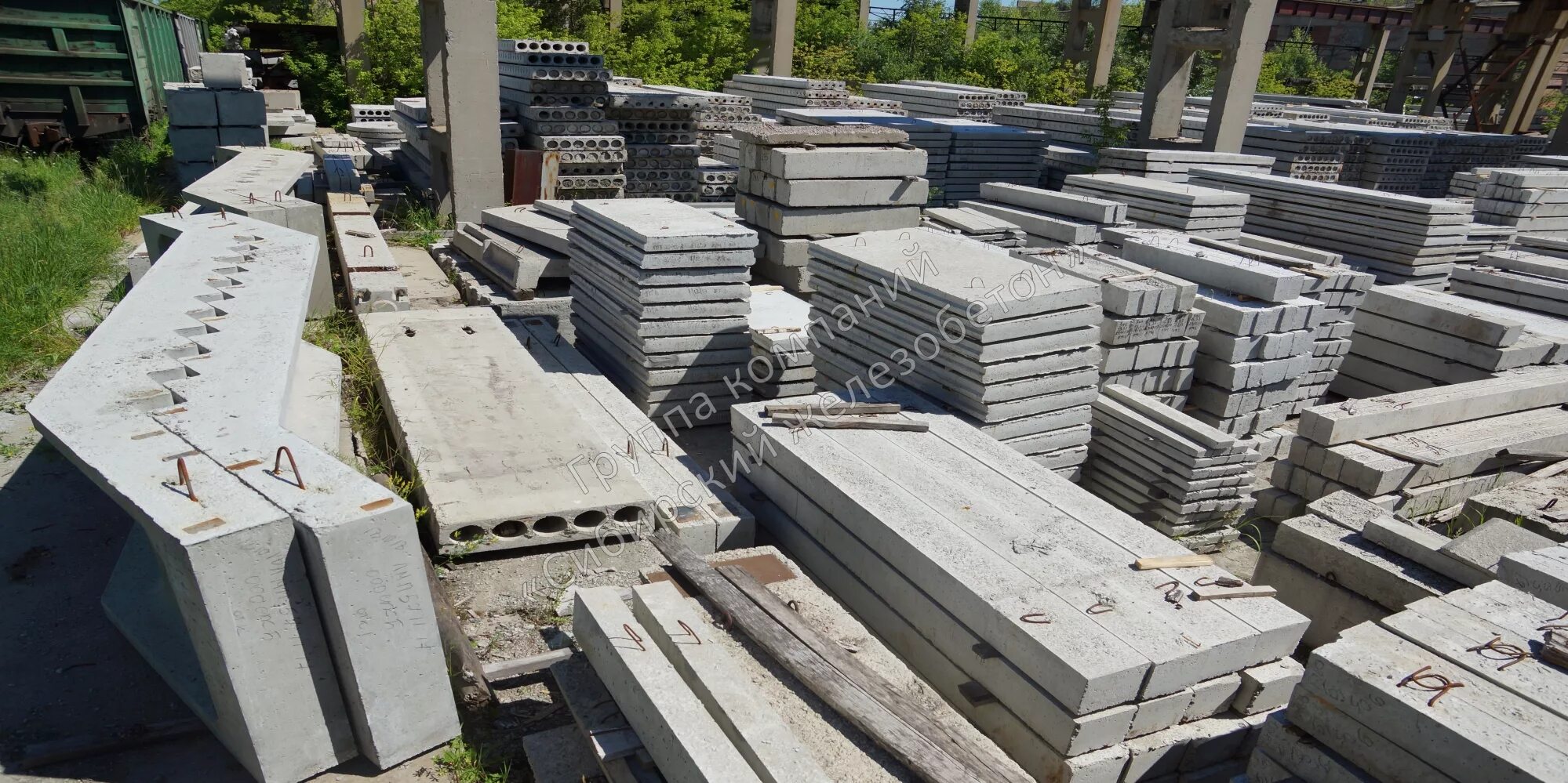 Фундаментные блоки фс 4-8. Кирпич железобетон. Объединённые кирпичи россии. Кирпич клюкер. Газосиликатные блоки, кирпич, жби.