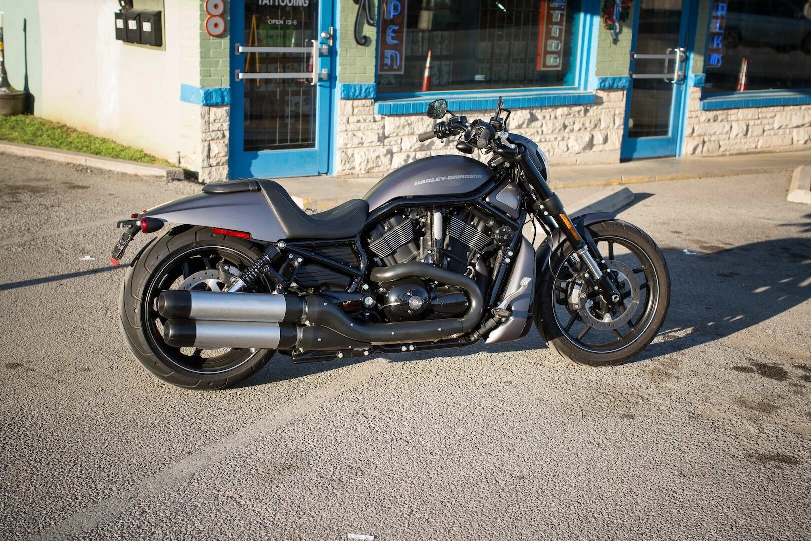 Night rod special. Харлей дэвидсон мотоциклы. Харлей дэвидсон night rod. Harley davidson vrscdx night rod special. Harley davidson v-rod night rod.