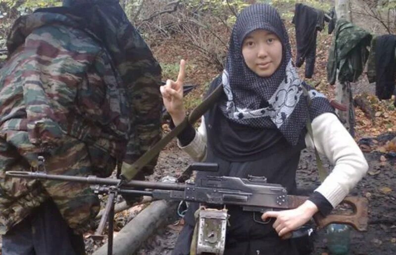 Моджахеды имарат кавказ. Дербентский джамаат 2008. Джамаат женщин. Джамаат женщин. Джамаат галгайче.