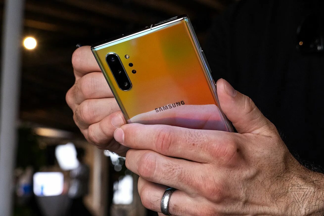 Смартфон note. Samsung s10 note plus. samsung note 10 pro. samsung note 10 pro plus. samsung note 10 5g vs s10 plus.