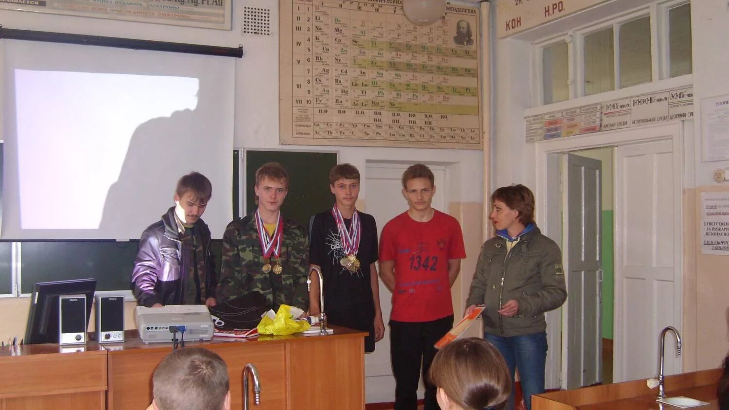 Школа номер 4 город сердобск. Школа 9 сердобск. Г сердобск пензенской области школа 9. Сердобск девятая школа. Школа 9 сердобск.